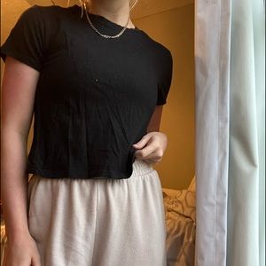 everyday basic black tee